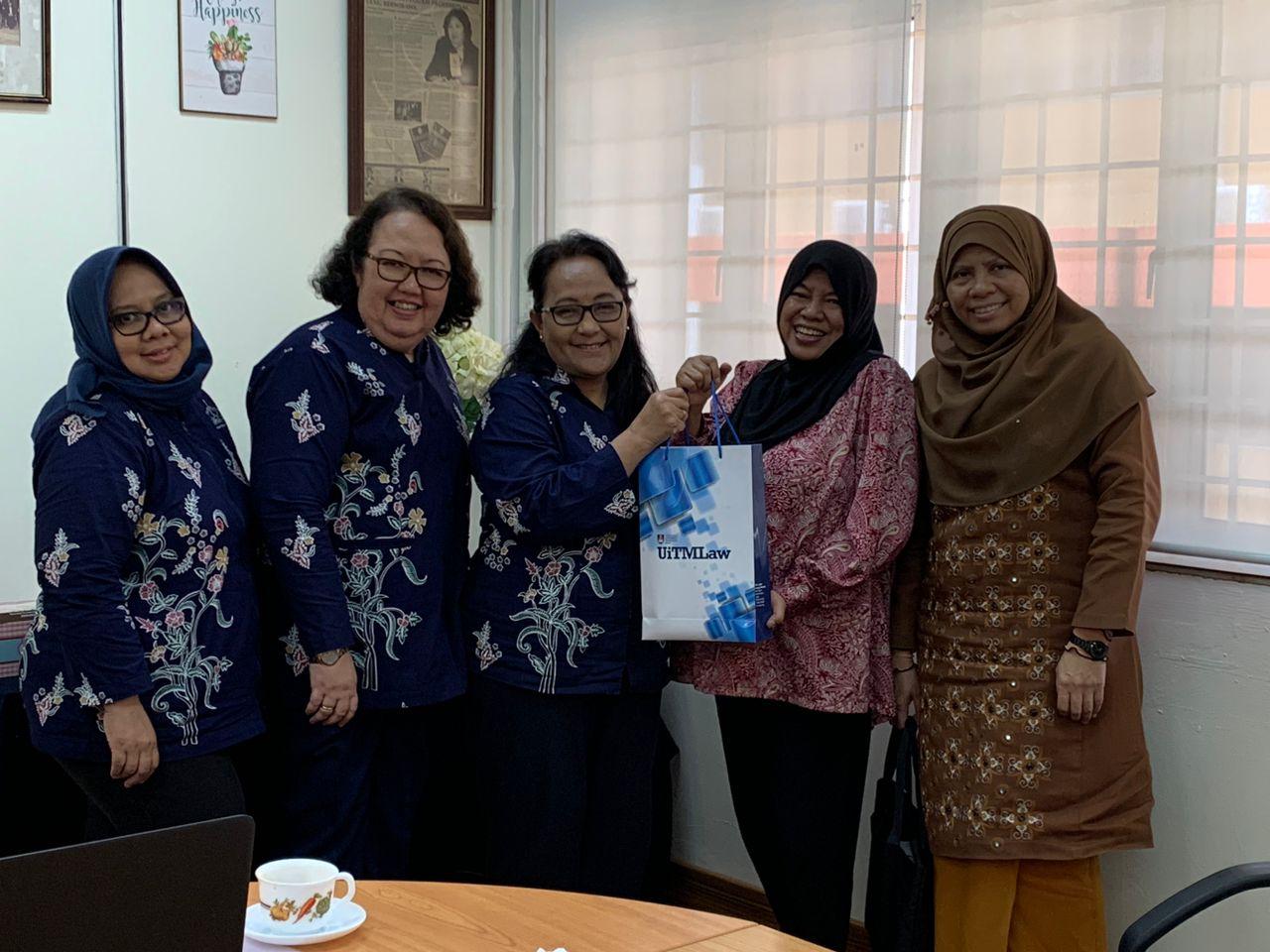 Program Studi Doktor Ilmu Hukum Universitas Trisakti Bekerja Sama